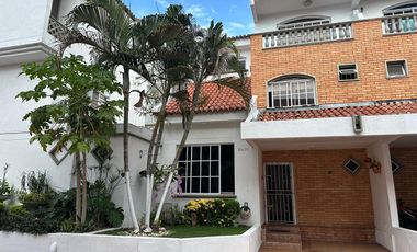VENTA CASA DE TRES NIVELES CONJUNTO RESIDENCIAL  VILLA SANTOS