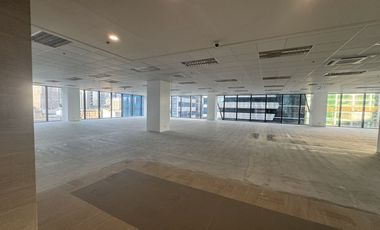 Milestone at Fifth Avenue Office Space for Lease – 541.01 sqm