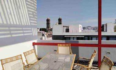 Departamento en renta amueblado centro de puebla a una cuadra de la catedral
