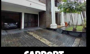 Di Sewakan rumah Kemang swim pool