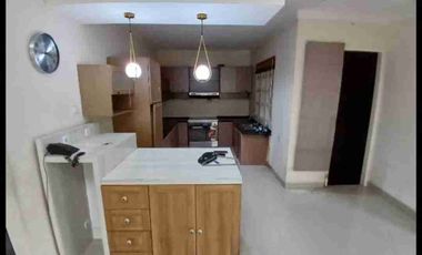 Di Sewakan rumah Kemang swim pool