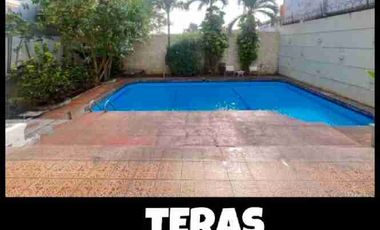 Di Sewakan rumah Kemang swim pool