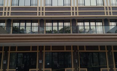 DISEWAKAN RUKo GREEN LAKE CITY - RUKO KOREAN TOWN GANDENG ( 9 ) UNIT BRAND NEW