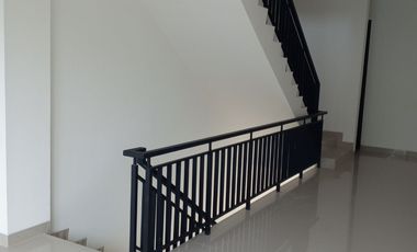 DISEWAKAN RUKo GREEN LAKE CITY - RUKO KOREAN TOWN GANDENG ( 9 ) UNIT BRAND NEW