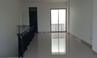 DISEWAKAN RUKo GREEN LAKE CITY - RUKO KOREAN TOWN GANDENG ( 9 ) UNIT BRAND NEW