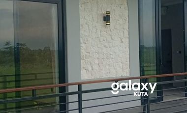 DIJUAL VILLA DI MUNGGU BADUNG, BALI