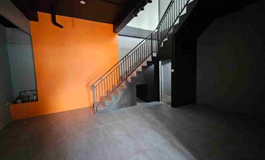 rumah bulatan dan footsal di Harapan raya.