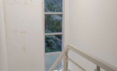 DIJUAL RUMAH 2 LANTAI  DI JOGJA AREA HOTEL HYATT