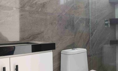 VENDO CASA INDEPENDIENTE, CON ACABADOS DE LUJO