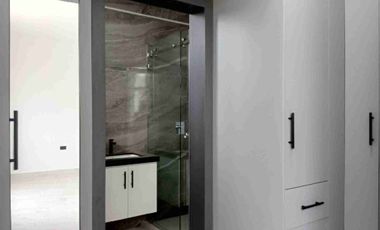 VENDO CASA INDEPENDIENTE, CON ACABADOS DE LUJO