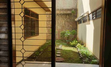 Dijual Rumah Jalan Raya Darmo Permai Timur