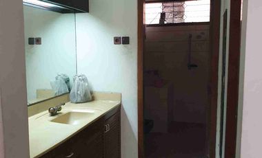 Dijual Rumah Jalan Raya Darmo Permai Timur