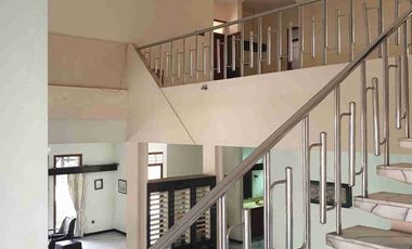 Dijual Rumah Jalan Raya Darmo Permai Timur