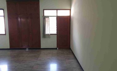 Dijual Rumah Jalan Raya Darmo Permai Timur
