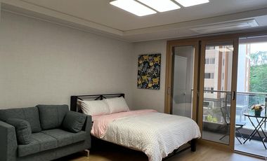 STUDIO UNIT CONDOMINIUM FOR SALE IN D