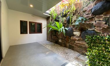 DI SEWAKAN RUMAH BESAR DENGAN HARGA MURAH DEKAT KAWASAN WISATA DI JOGJA