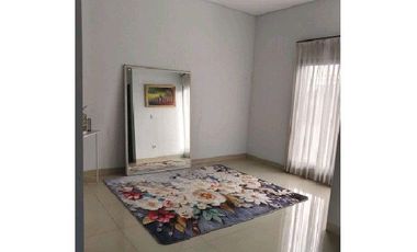 Dijual Rumah 2 Lantai Siap Huni Di Komplek Sayap Arcamanik Dekat Sport Jabar Ref.05181