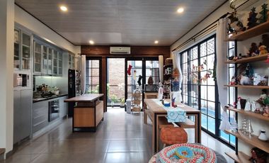 Modern House For Rent, 3+1 BR with Pool - Location in Townhouse, Cipete Jakarta Selatan