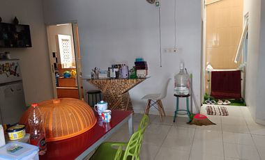 Rumah Cluster 4kamar Siap Huni dekat taman Jayawijaya Kadipiro Banjarsari Solo