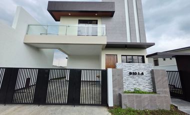 House and Lot for Sale in Green Meadows Phase 2, The Orchard Golf & Country Club, Dasmariñas Cavite, Philippines