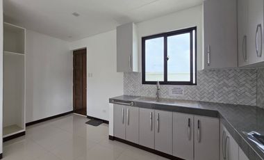 House and Lot for Sale in Green Meadows Phase 2, The Orchard Golf & Country Club, Dasmariñas Cavite, Philippines