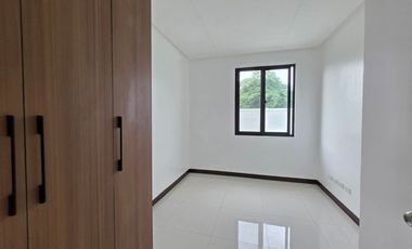 House and Lot for Sale in Green Meadows Phase 2, The Orchard Golf & Country Club, Dasmariñas Cavite, Philippines