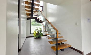 House and Lot for Sale in Green Meadows Phase 2, The Orchard Golf & Country Club, Dasmariñas Cavite, Philippines