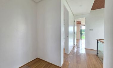 House and Lot for Sale in Green Meadows Phase 2, The Orchard Golf & Country Club, Dasmariñas Cavite, Philippines