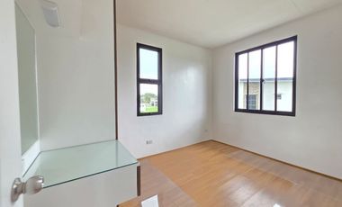 House and Lot for Sale in Green Meadows Phase 2, The Orchard Golf & Country Club, Dasmariñas Cavite, Philippines