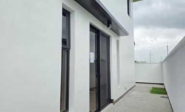 House and Lot for Sale in Green Meadows Phase 2, The Orchard Golf & Country Club, Dasmariñas Cavite, Philippines