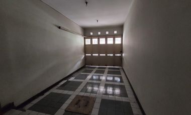 Dijual Rumah Dalam Komplek Kumala Garden. Dekat Tol.Pasteur
