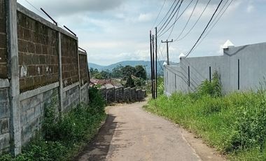 Hot Deal!!! Tanah Cocok Utk Vila atau Hunian View Kota di Jl. Anggrek, Wisata Lembang. Dkt Hotel Nirwana, Cikole, Bandung