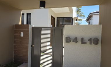 House and Lot for Sale in Green Meadows Phase 2, The Orchard, Dasmariñas City Cavite, Philippines