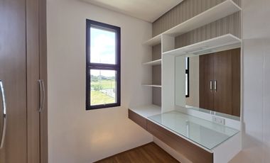 House and Lot for Sale in Green Meadows Phase 2, The Orchard, Dasmariñas City Cavite, Philippines