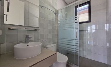 House and Lot for Sale in Green Meadows Phase 2, The Orchard, Dasmariñas City Cavite, Philippines