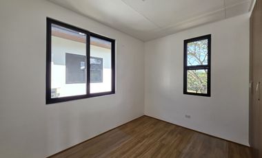 House and Lot for Sale in Green Meadows Phase 2, The Orchard, Dasmariñas City Cavite, Philippines