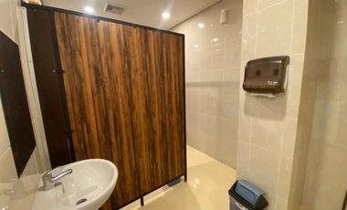 Dijual cepat hotel aktif bintang 3 di Matraman Jakarta Timur