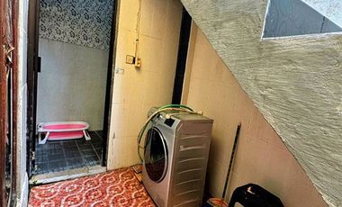 [AMR-254.PAS] Rumah Sewa 2 Kamar Furnished di Jalan Nangka Utara Tonja Denpasar