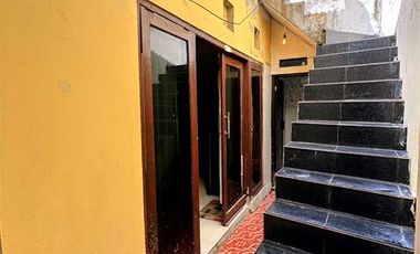 [AMR-254.PAS] Rumah Sewa 2 Kamar Furnished di Jalan Nangka Utara Tonja Denpasar