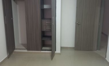 VENDO HERMOSO APARTAMENTO EN BARRIO EL PRADO UBICADO CERCA UNIVERSIDADES Y CENTROS COMERCIALES CON PARQUEADERO Y 3 ALCOBAS