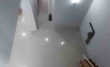 Rumah cocok Untuk kantor & Gudang Area Komersil