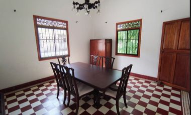 SE VENDE HERMOSA CASA EN EL BARRIO PRADO EXCELENTE UBICACIÓN, CON AREA DE 612MTS