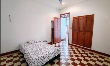 SE VENDE HERMOSA CASA EN EL BARRIO PRADO EXCELENTE UBICACIÓN, CON AREA DE 612MTS
