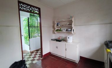 SE VENDE HERMOSA CASA EN EL BARRIO PRADO EXCELENTE UBICACIÓN, CON AREA DE 612MTS