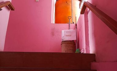 Dijual Cepat Kantor Bus Pariwisata PO Deborah Jln. Margonda Raya Depok.