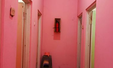 Dijual Cepat Kantor Bus Pariwisata PO Deborah Jln. Margonda Raya Depok.