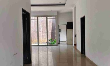 Disewakan Rumah Mewah Siap Huni di Mekar Wangi
