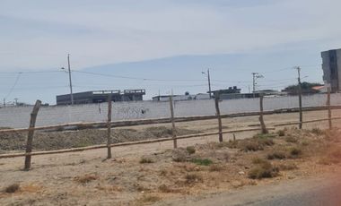 EN VENTA  LOTES DE TERRENO EN CRUCITA CERCA DEL MALECÓN