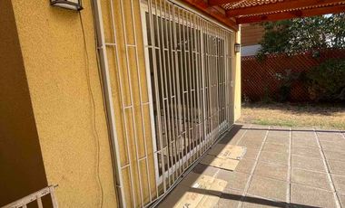 Hermosa casa Cond Sol de Miraflores