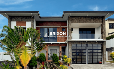 Luxury 4 Bedroom Villa in Clark For Sale with Panoramic Views near Golf Course Sun Valley D'heights